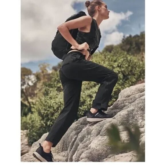 Athleta Trekkie Belted Pant Black Size 8 - Picture 1 of 16